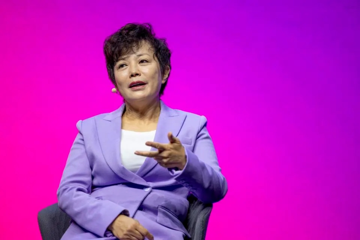 Qui est Stella Li ?