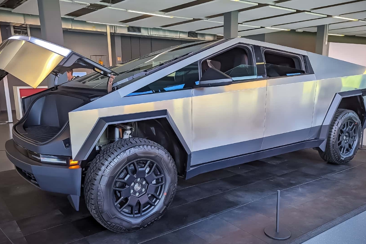 Tesla cybertruck prix