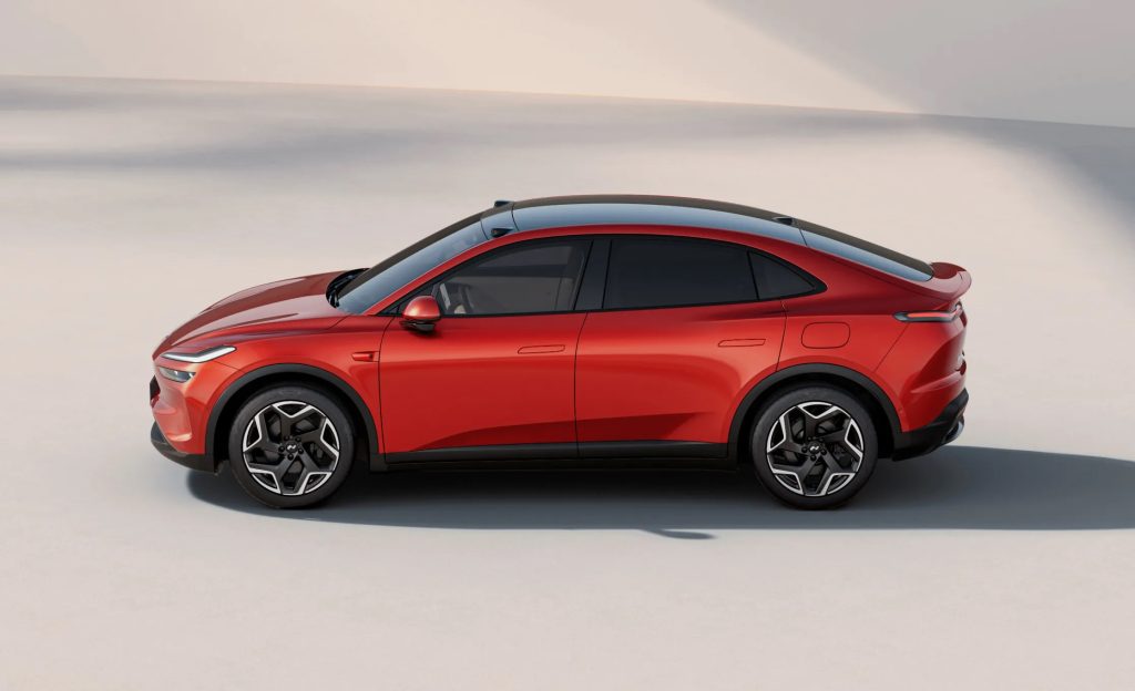 Onvo L60 design extérieur vu de profil