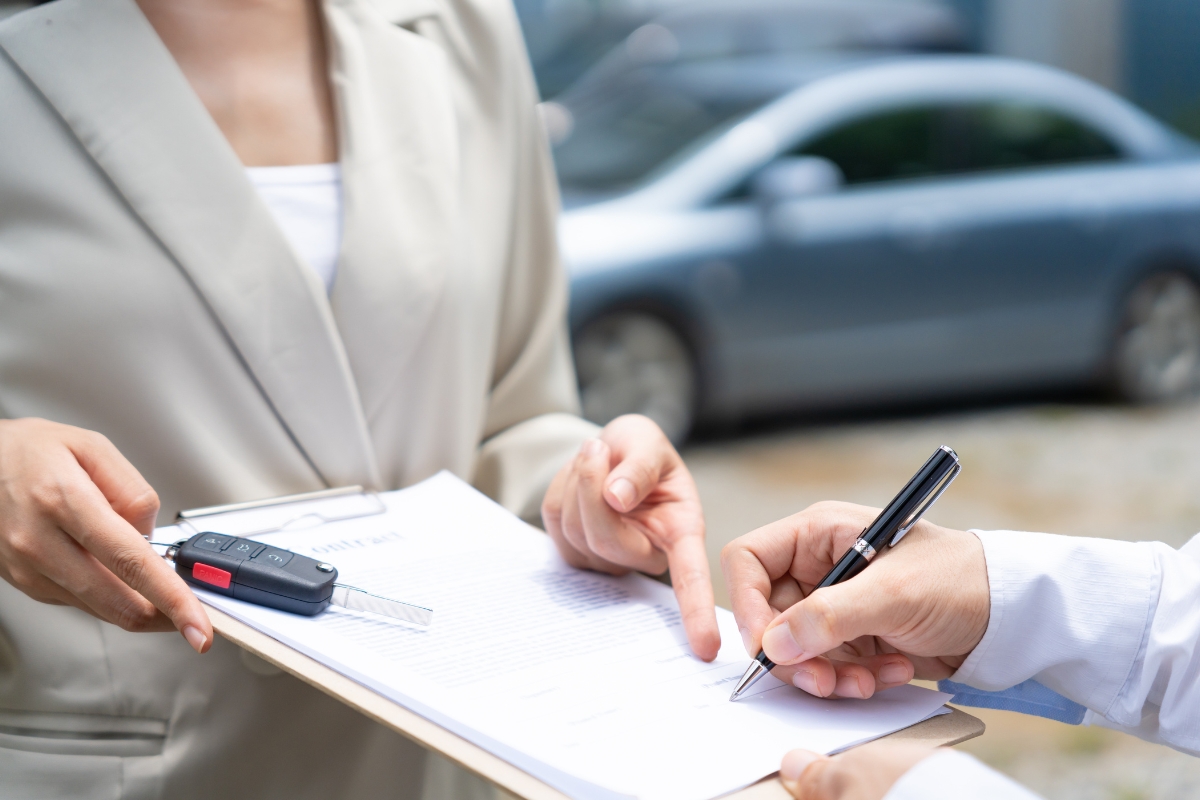 Mandataire auto : découvrez leurs secrets pour payer votre voiture moins cher