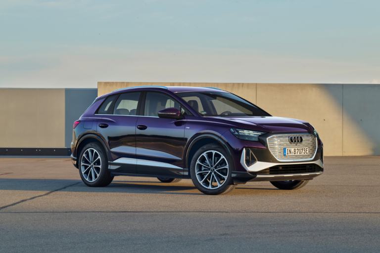Audi Q4 e-tron 45 : grâce aux aides revalorisées, il passe sous les 500 € par mois