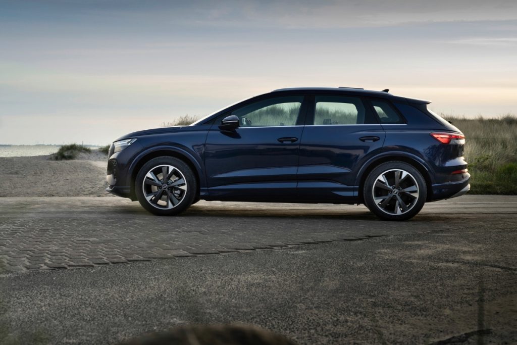Audi Q4 e-tron design extérieur vu de profil