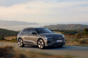Audi Q8 e-tron design extérieur vu de profil