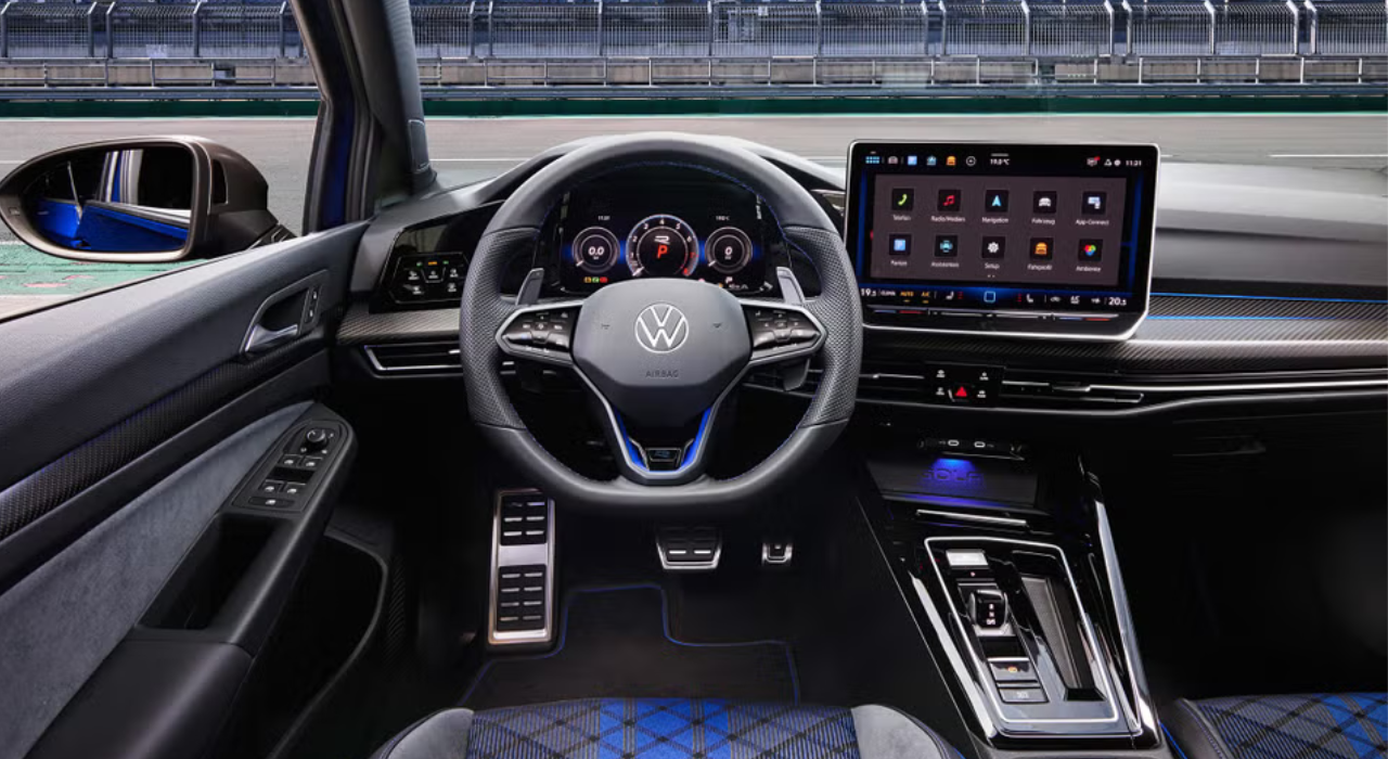 Golf R 2025 intérieur