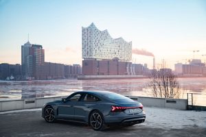 Audi e-tron GT design extérieur vu de profil (1)