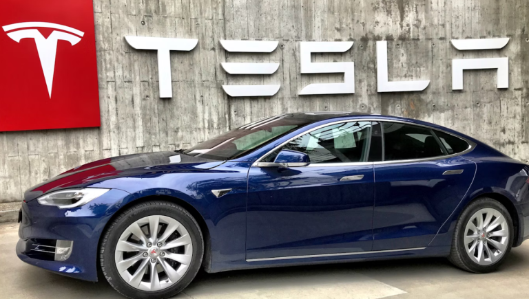 Polestar frappe fort : une prime de 4 6OO€ pour séduire les clients déçus de Tesla