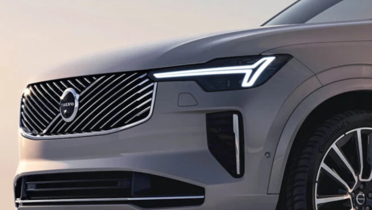 Le Volvo EX60, design audacieux, innovations technologiques, bref un game-changer pour l’industrie des SUV électriques