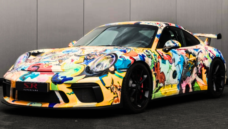 Porsche 911 GT3 Art Car : allure sportive, design iconique et performance à couper le souffle, une voiture qui fait rêver les passionnés d&rsquo;automobile