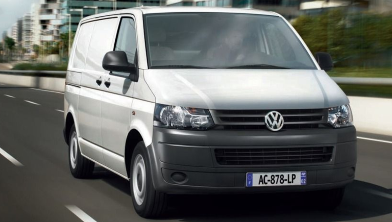 Volkswagen électrifie ses utilitaires : le Transporter T6 passe au rétrofit