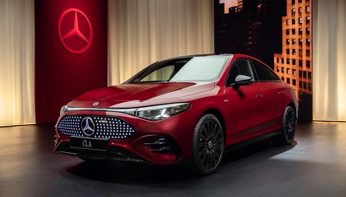 Mercedes frappe fort avec la CLA électrique 2025