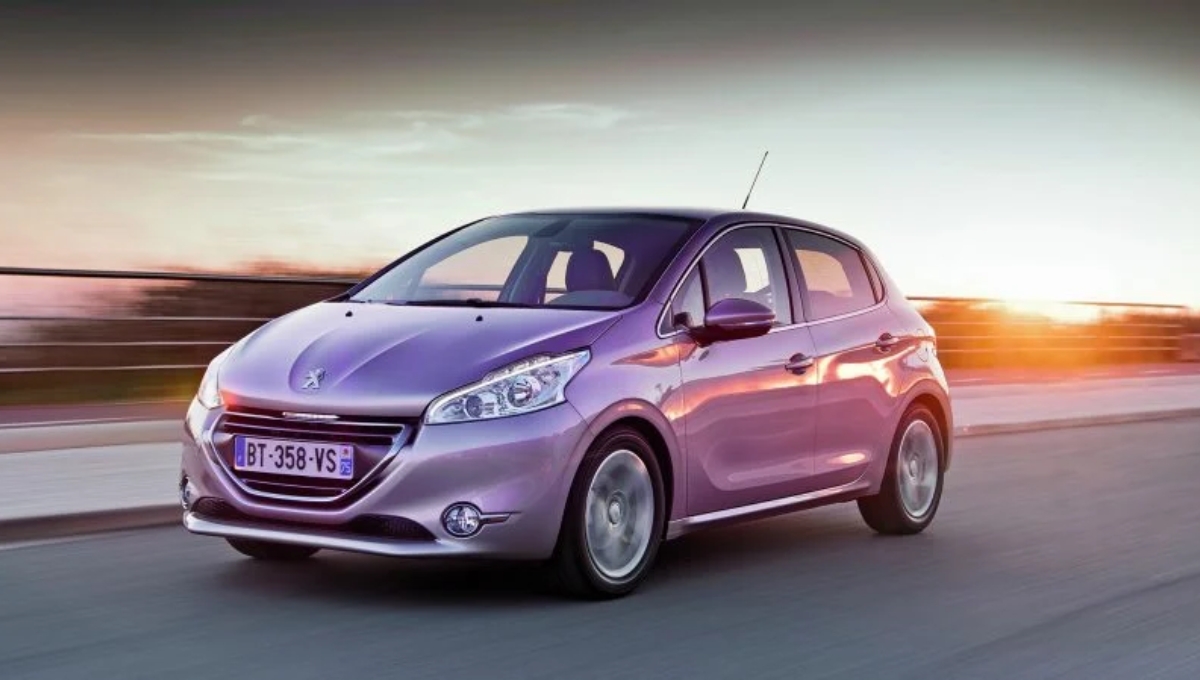 Peugeot 208