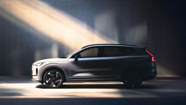 Volvo joue la carte choc avec un XC70 qui va faire trembler Toyota et Honda