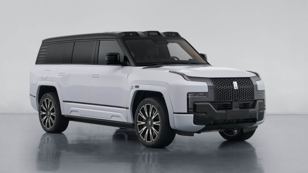 1 180 ch, 24 carats, conduite autonome : le nouveau SUV U8L de BYD redéfinit le luxe automobile