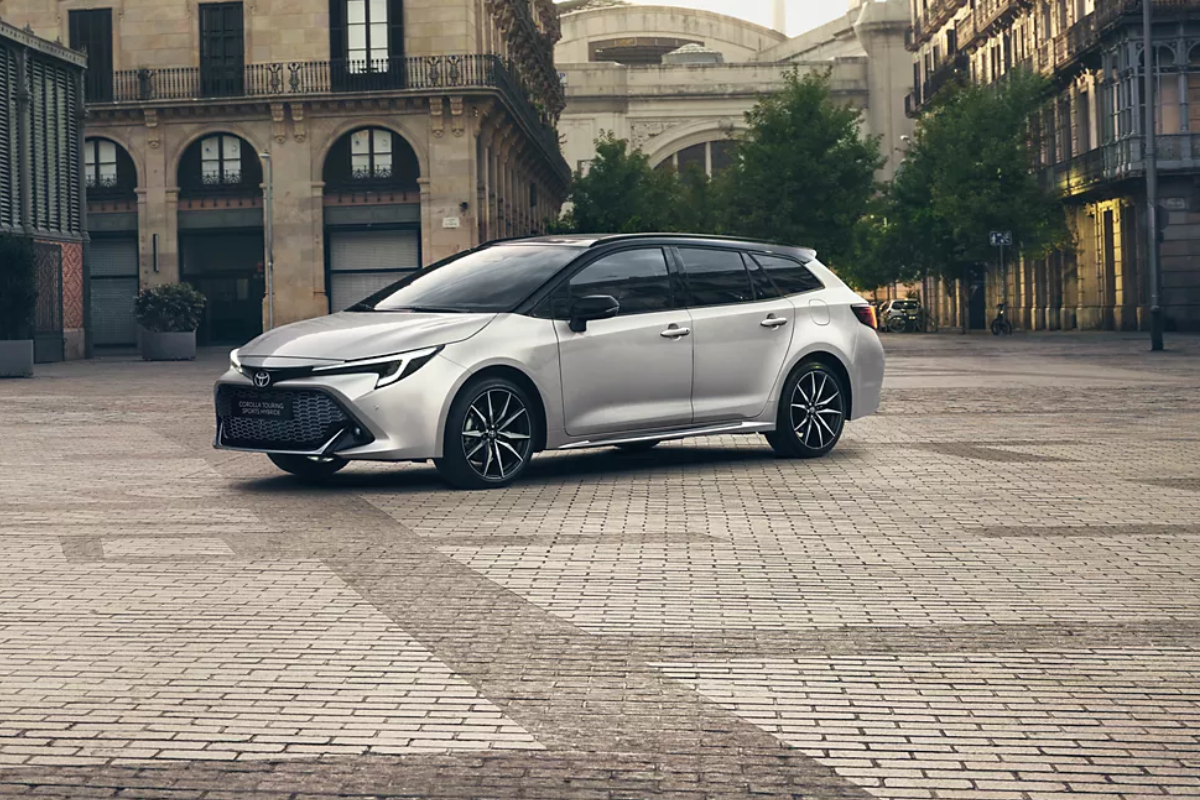 Toyota Corolla Touring Sports Active Plus design extérieur