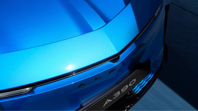 Alpine A390 : 470 ch, mais une recharge qui fait débat le modèle pourrait séduire… ou décevoir