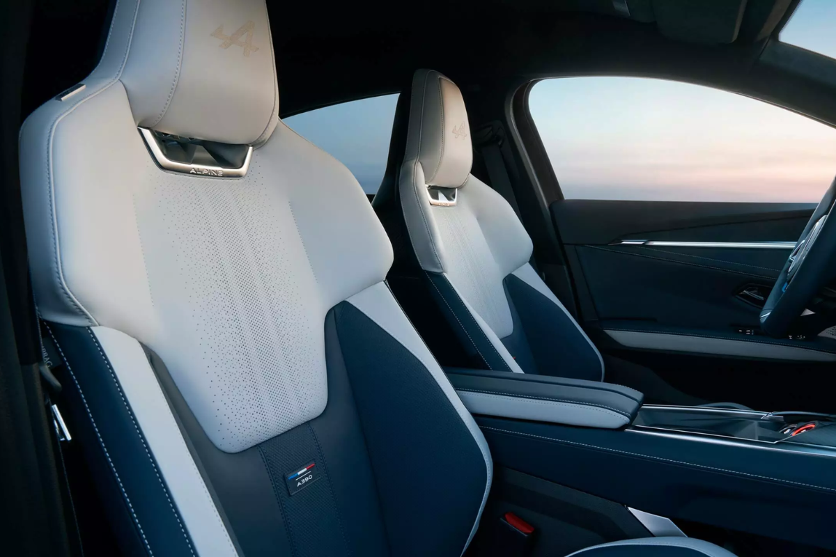 Alpine A390 design intérieur