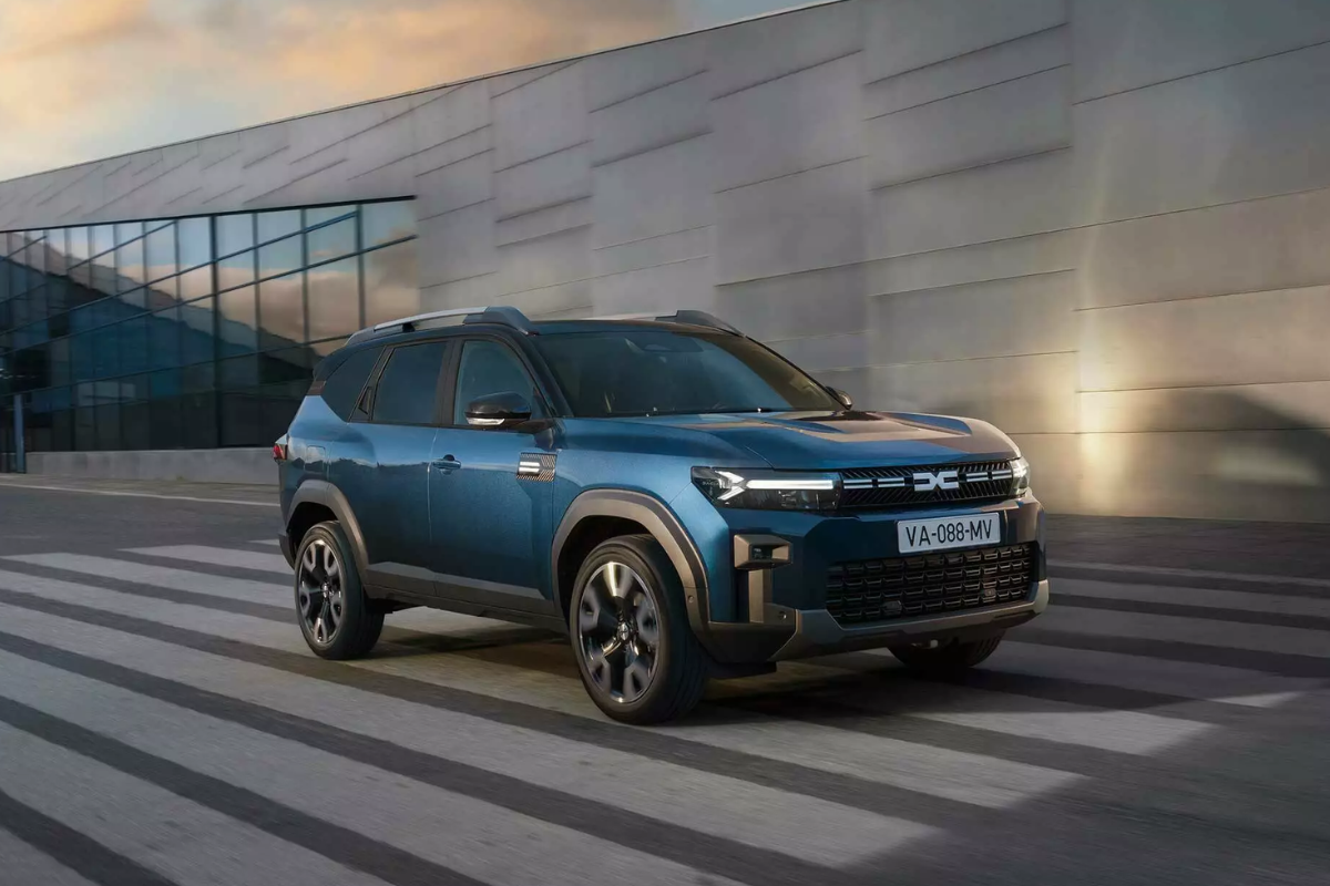 Dacia Bigster vu de profil