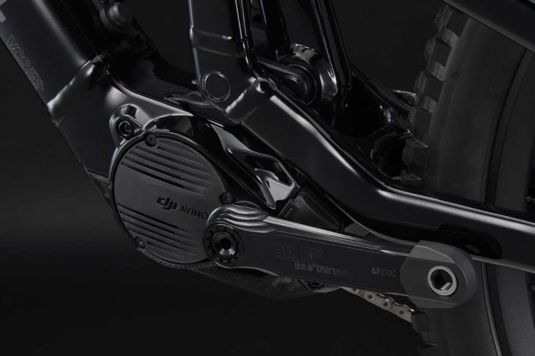 DJI bouleverse le marché du vélo électrique : son moteur Avinox s’impose face à Bosch et Shimano