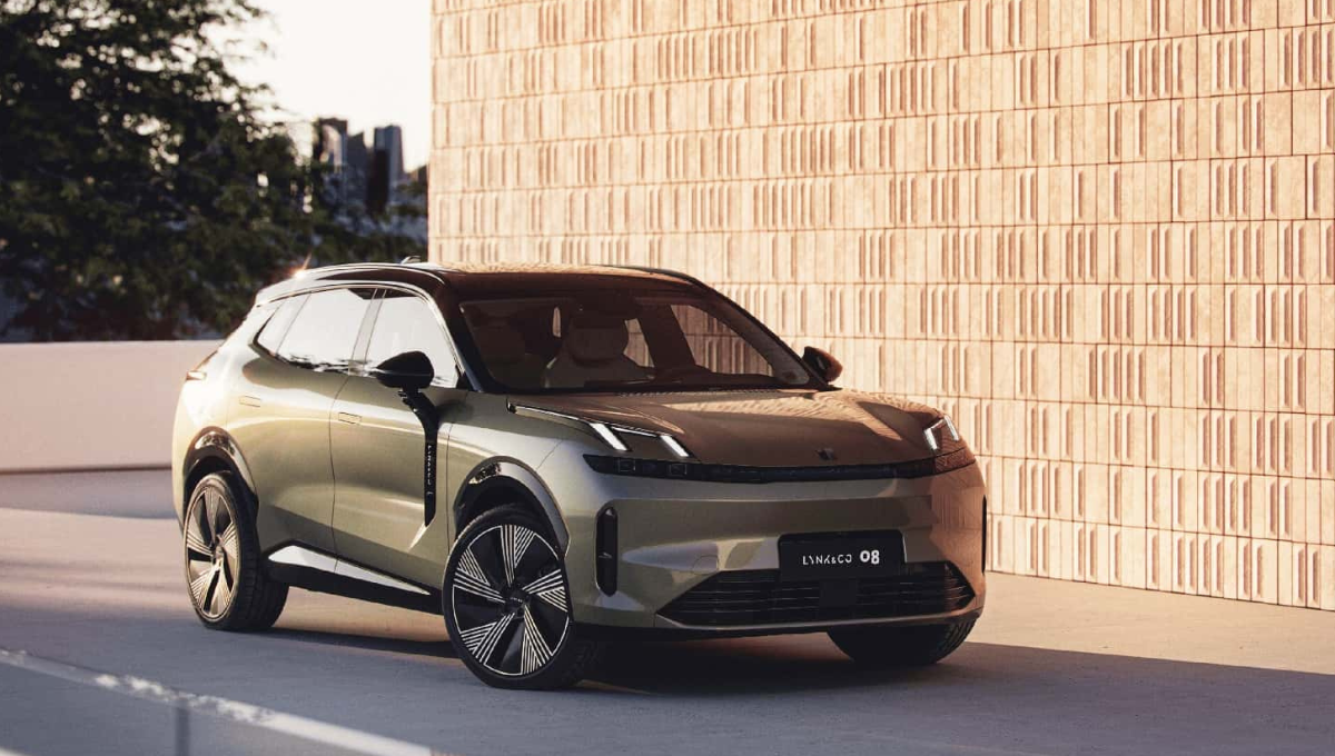 Lynk & Co 08