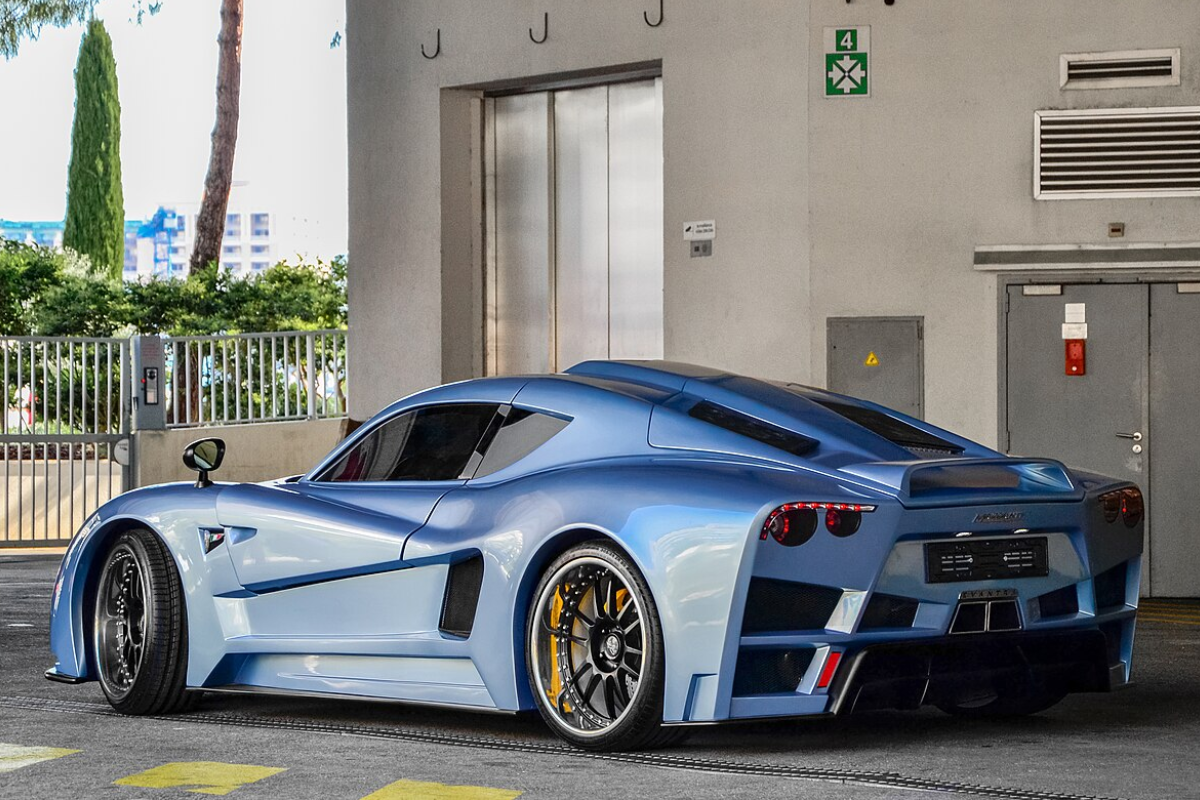 Mazzanti Eventra