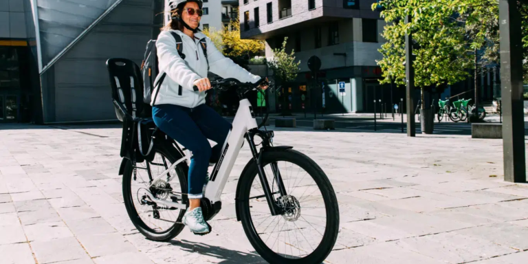 Assemblé en France et avec moteur central faut-il craquer pour ce nouveau modèle à 1 699€ ?