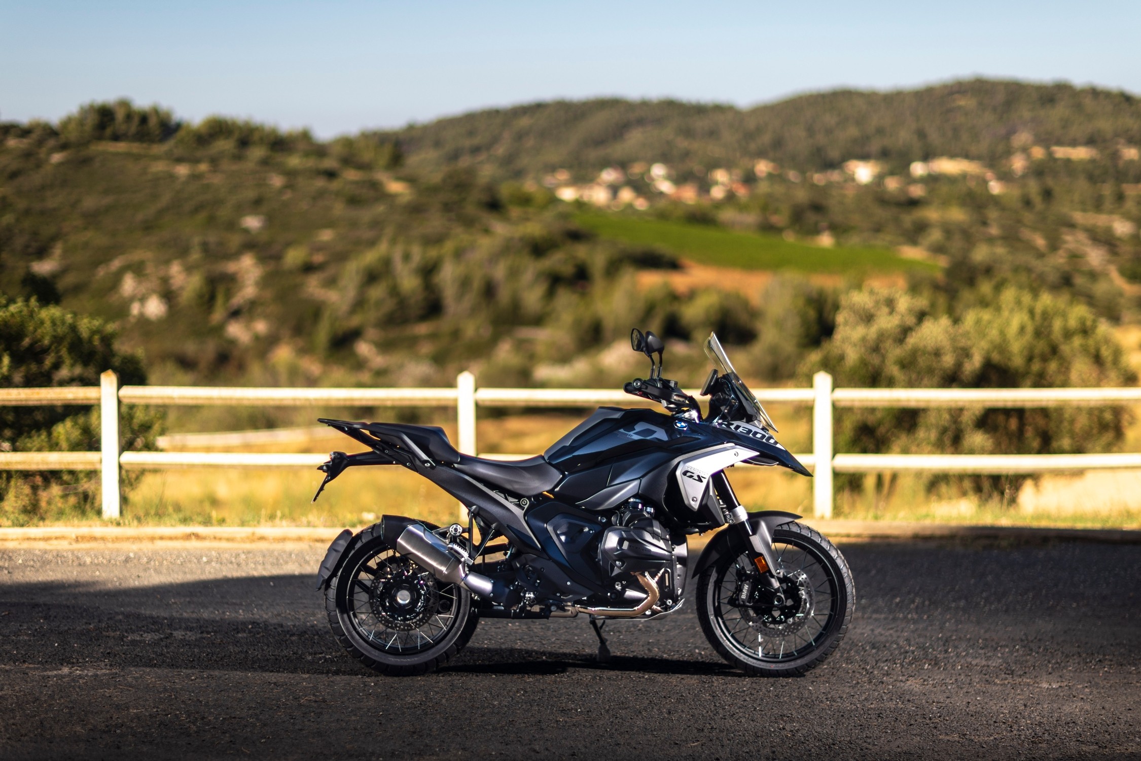 Nouvelle BMW R 1300 GS Dark Edition