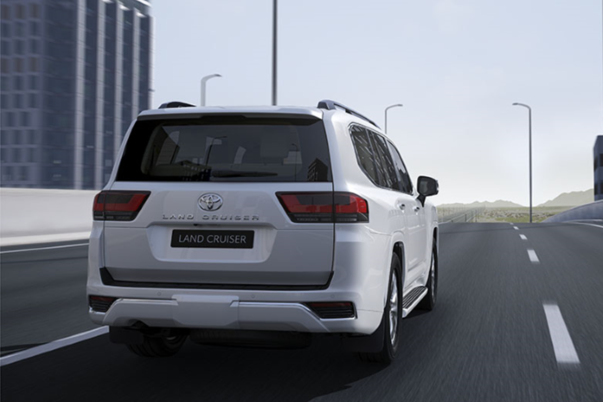 Toyota Land Cruiser Hybrid 2026