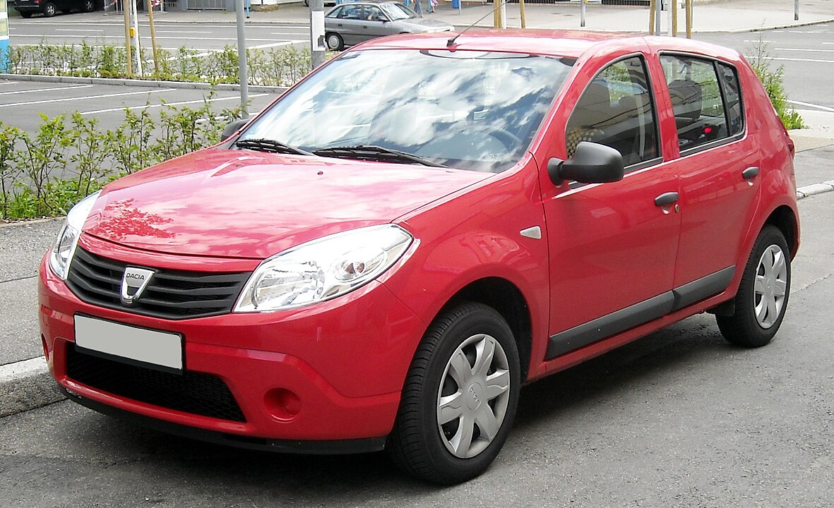 Dacia Sandero 1