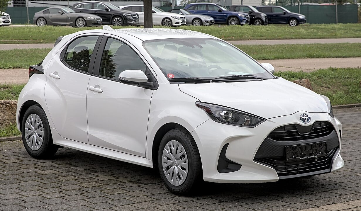 Toyota Yaris 4