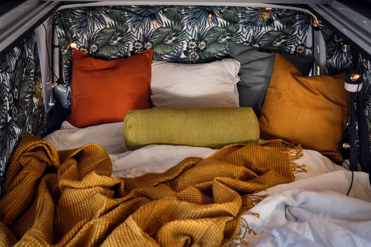 IKEA vanlife lit de couchage