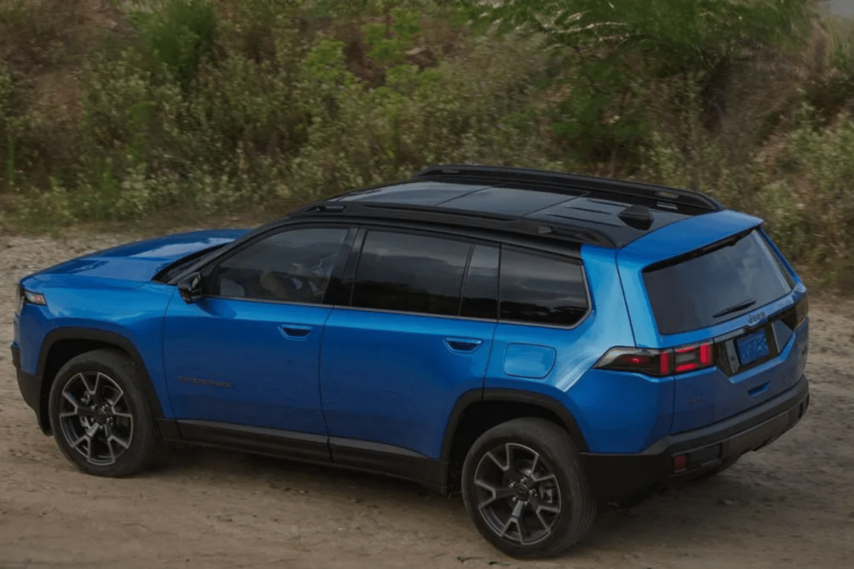 Jeep Cherokee vu de profil
