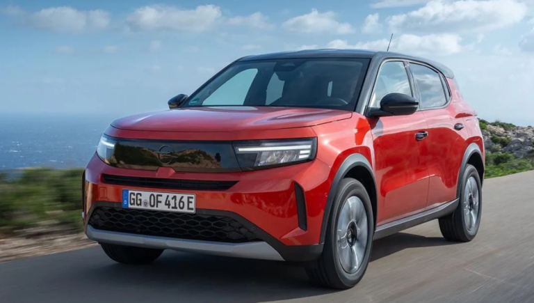 Le SUV hybride 7 places à 24 500 € qui tombe à pic pour les vacances d’été