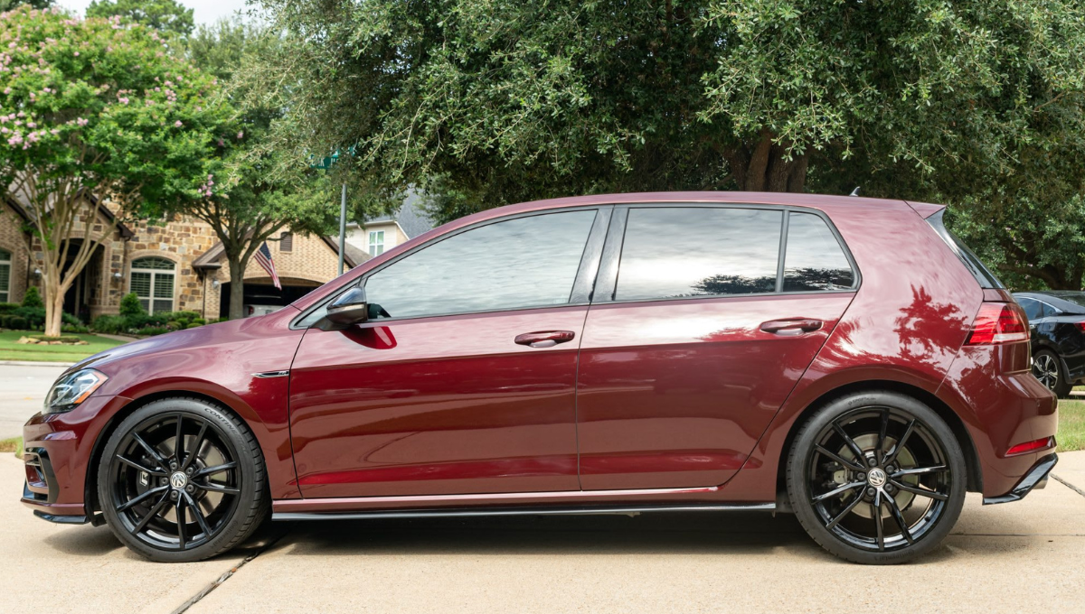 Volkswagen - Volkswagen Golf R