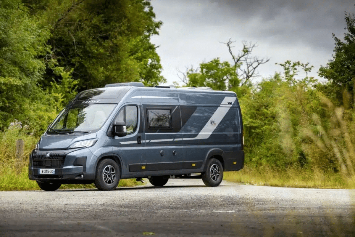 Rapido V62 design extérieur