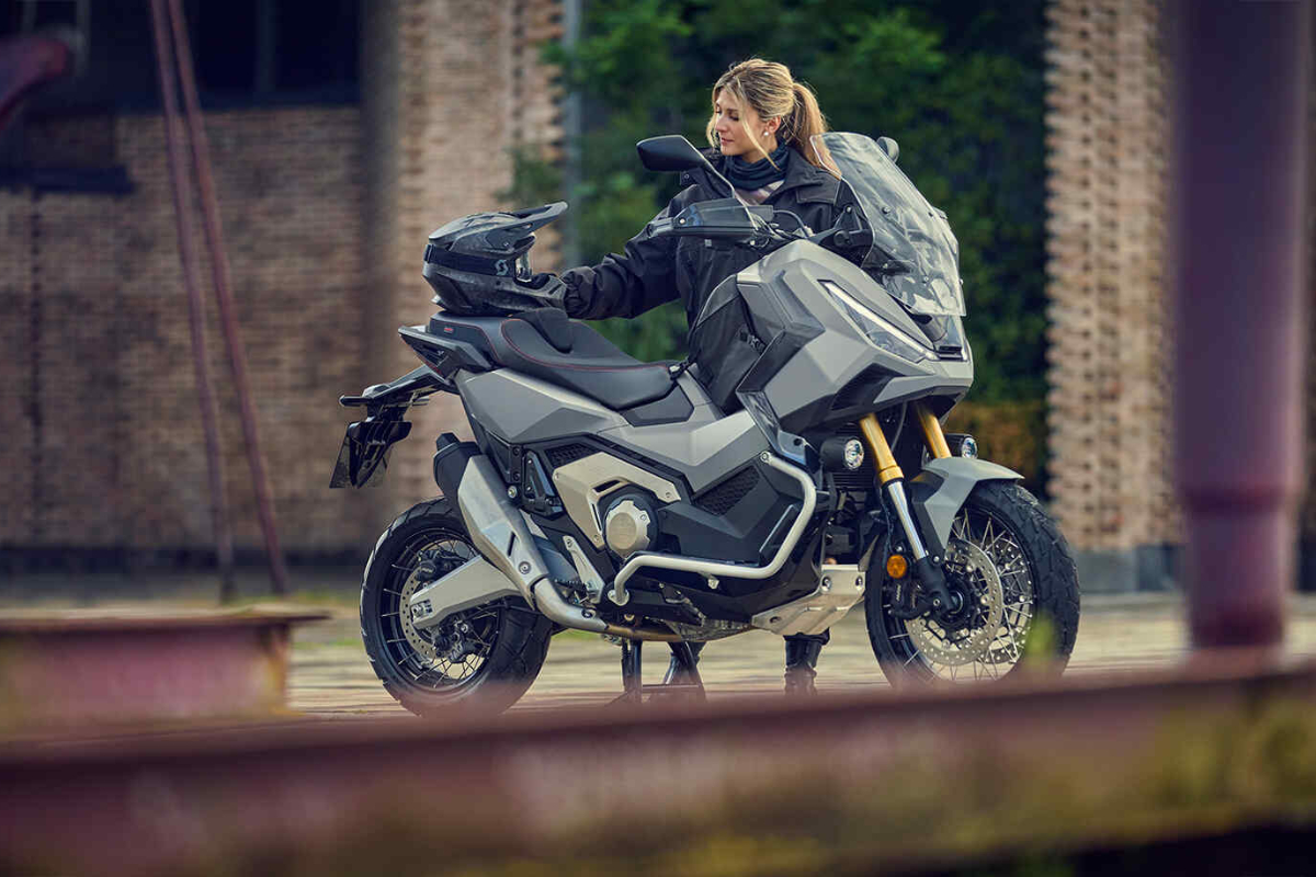 X-ADV