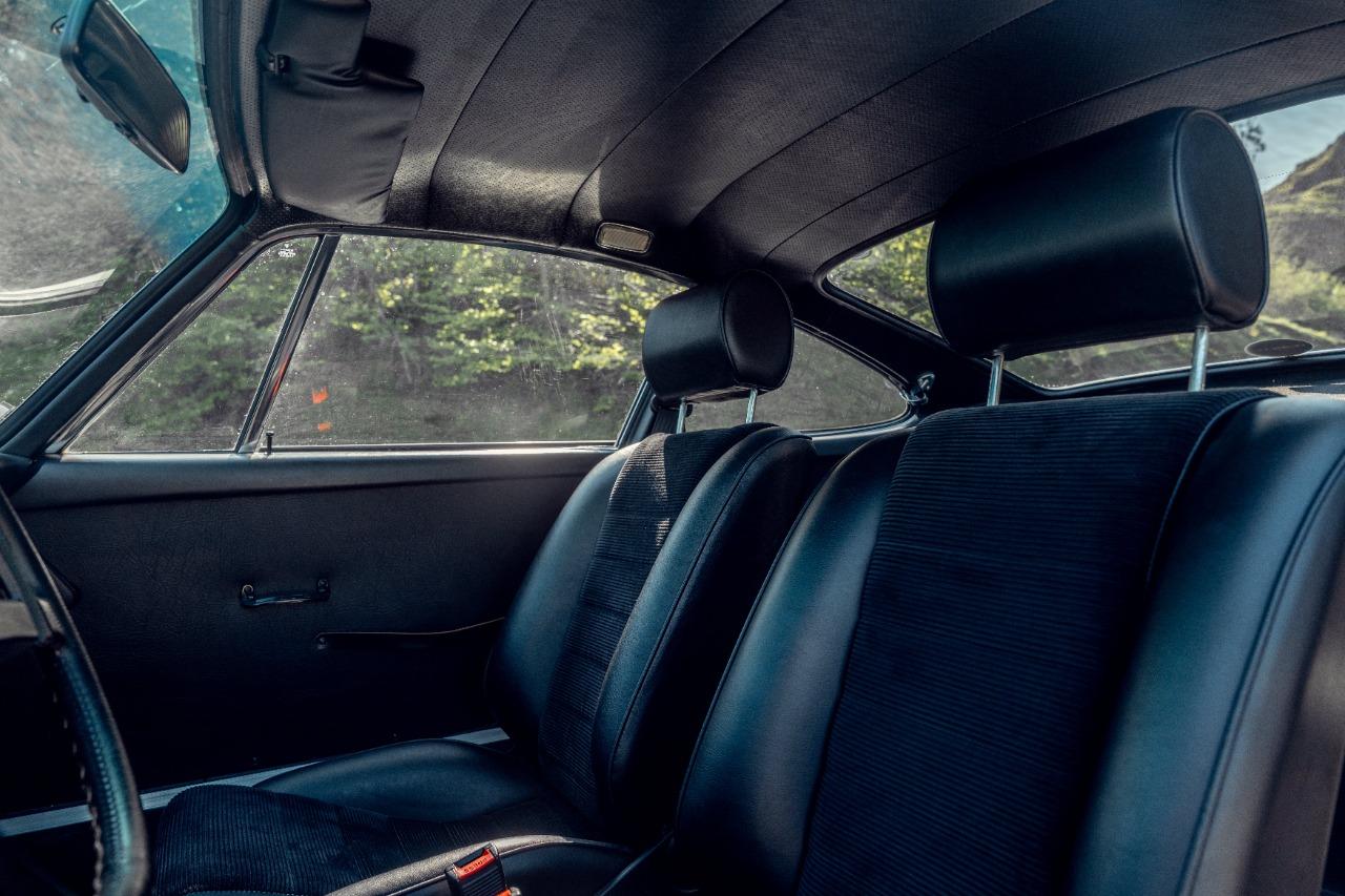 PORSCHE 911 Carrera 2.7 RS - 1973 intérieur
