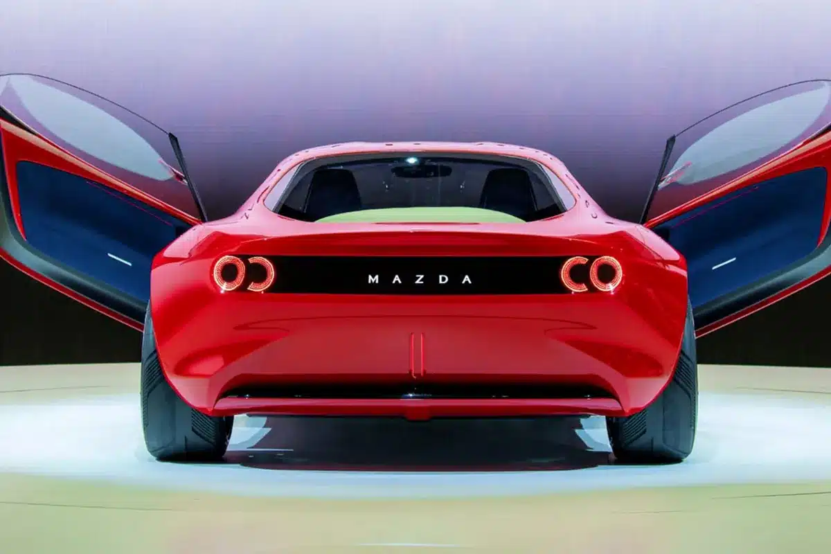 Mazda RX-9 vu arrière