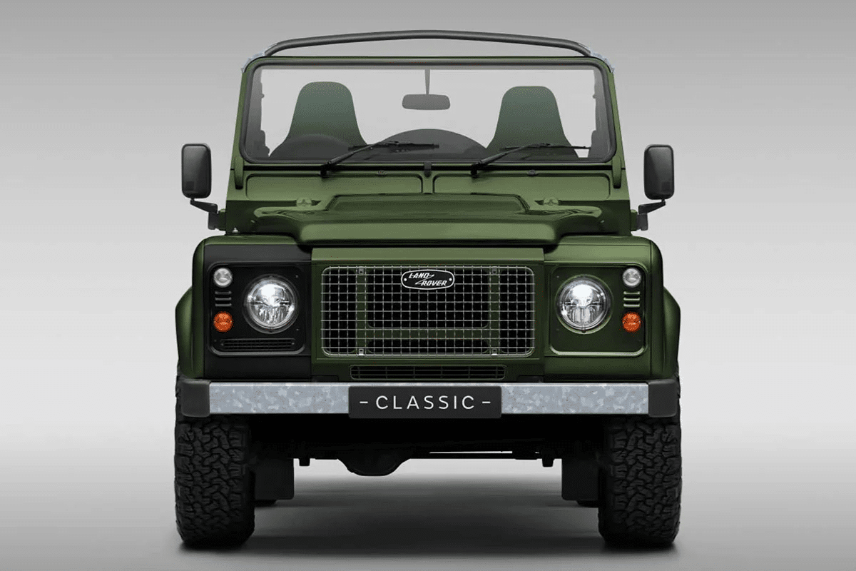 Defender Churchill Edition 2025