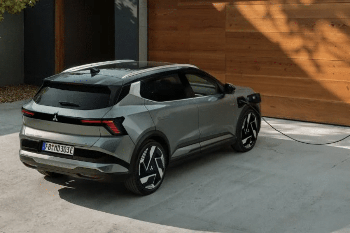 Eclipse Cross 100 % électrique en charge