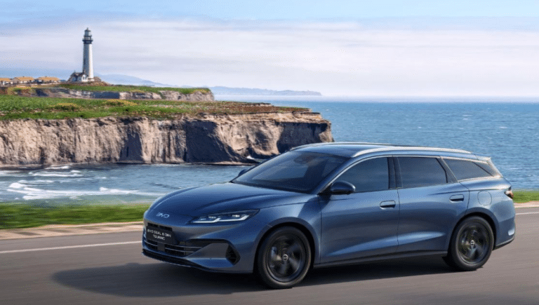 À ce prix, la BYD Seal 06 et ses 2 300 km ressemblent à une anomalie automobile, et c’est justement le problème pour l’Europe