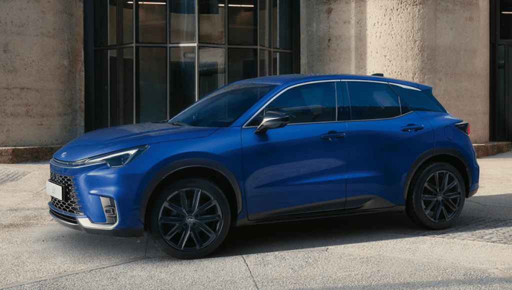 Lexus - Lexus Vibrant Edition