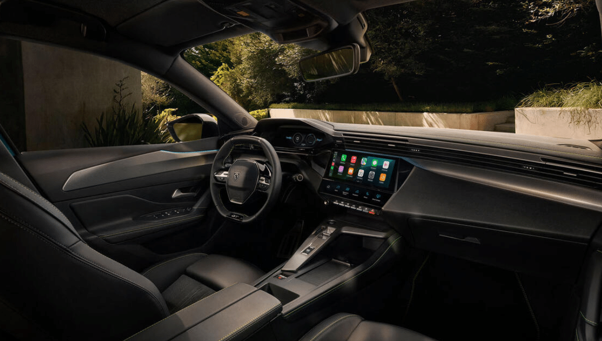 Peugeot - Peugeot 308 restylée - Tableau de bord