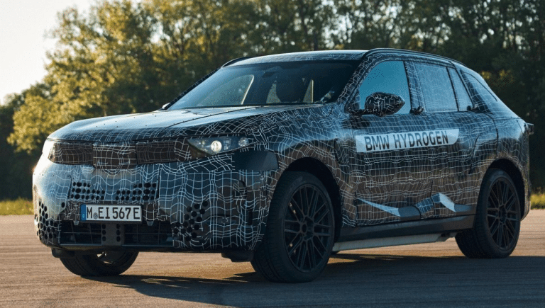 BMW X5 2026 : le SUV premium qui surprend déjà avec 4 énergies… dont l’hydrogène dès 2028