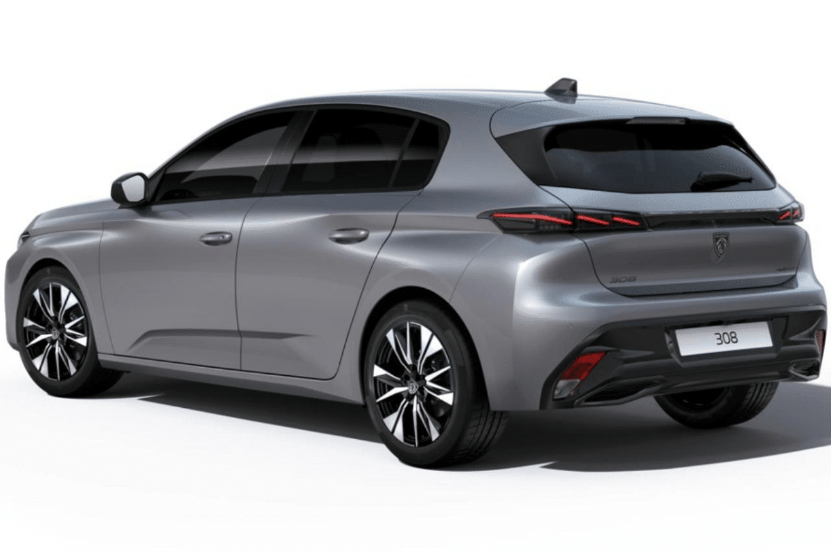 Peugeot 308 III restylée vu arrière