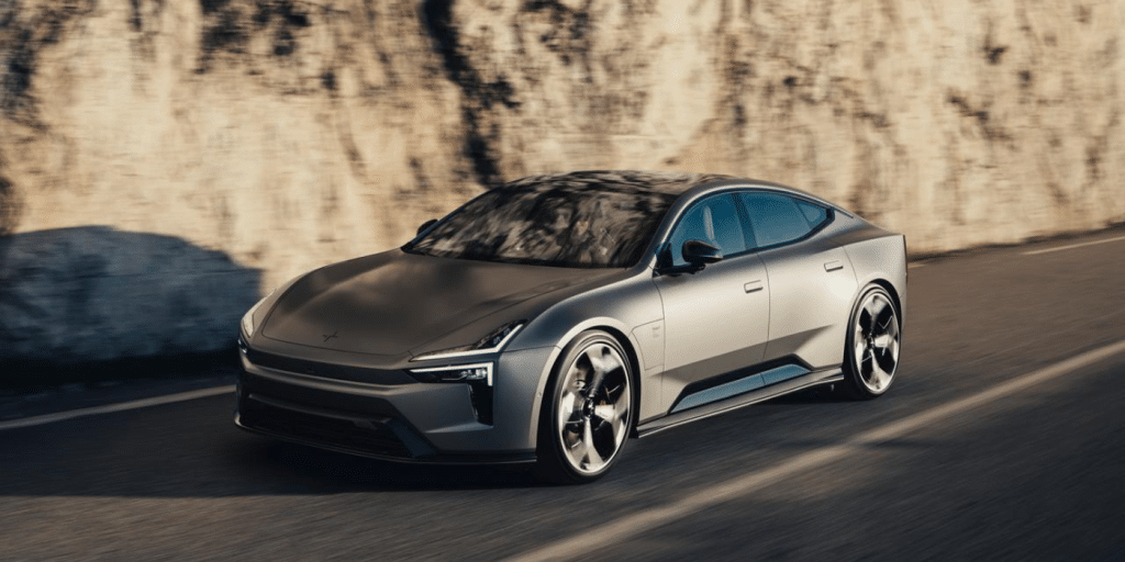 Polestar 5 révélée à Munich : 884 ch, 670 km d’autonomie la GT électrique qui veut battre la Porsche Taycan