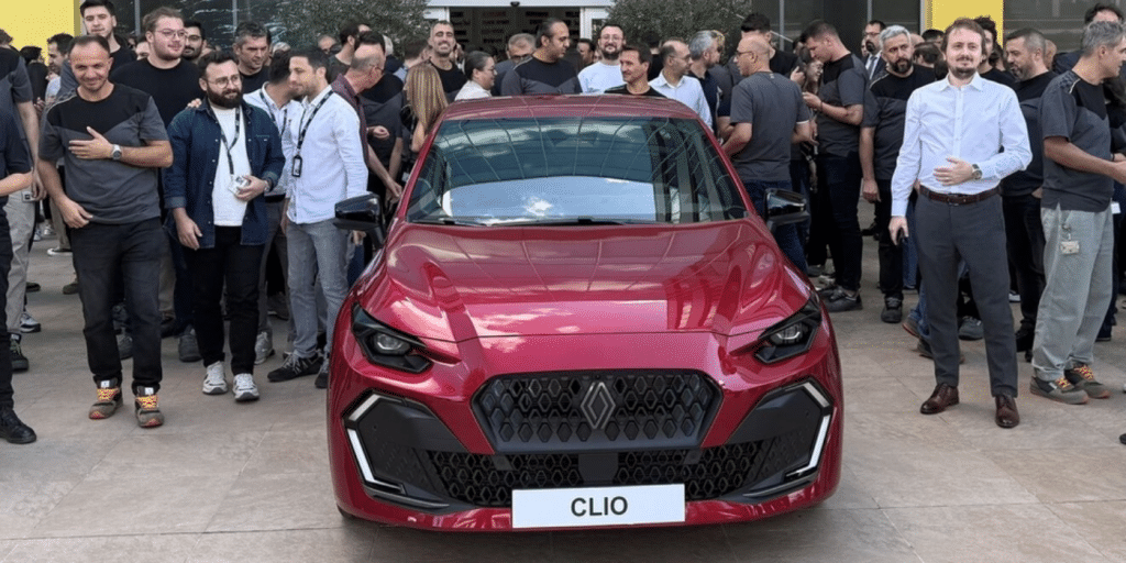 Renault Clio VI : la voiture française la plus vendue... mais plus du tout fabriquée en France