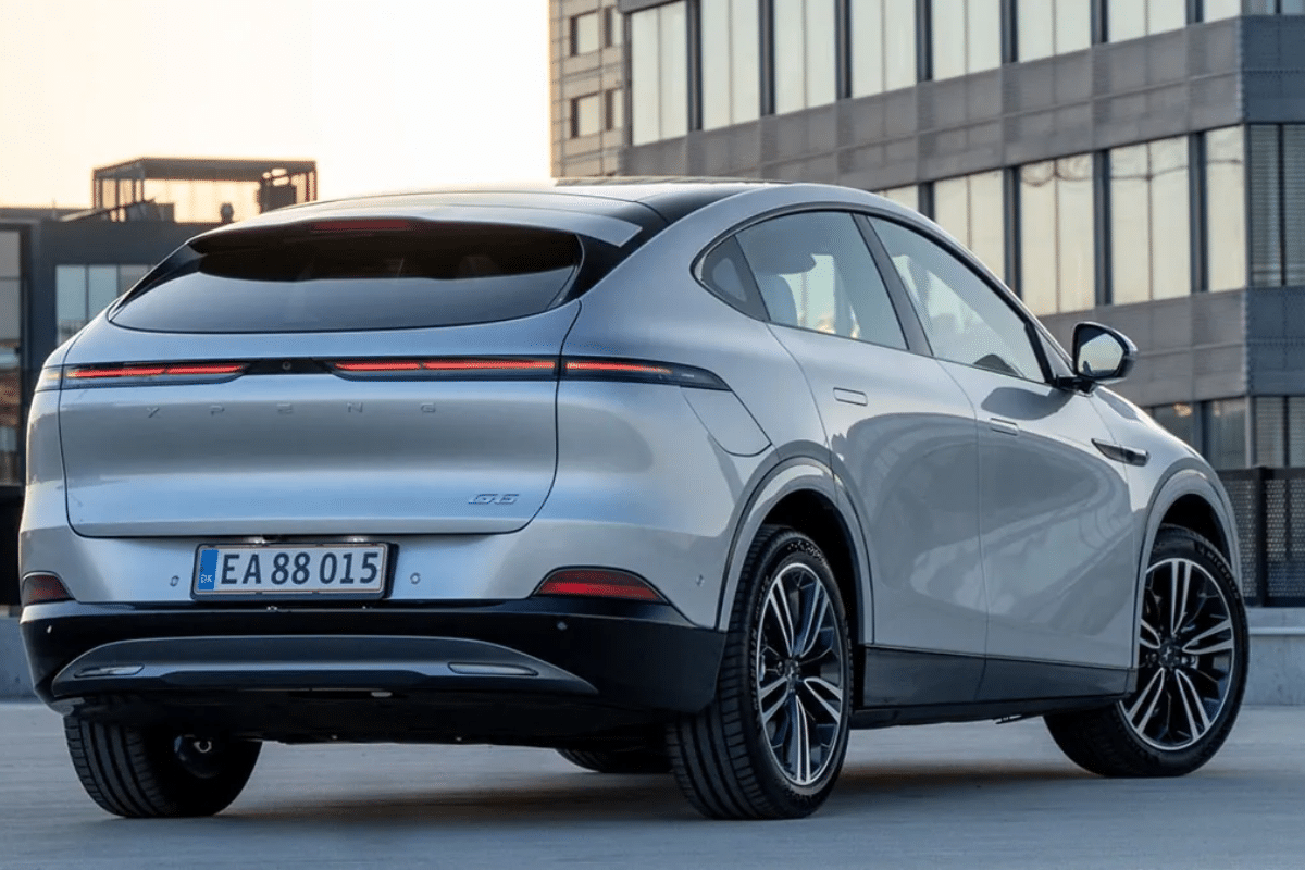 XPeng G6 vu arrière
