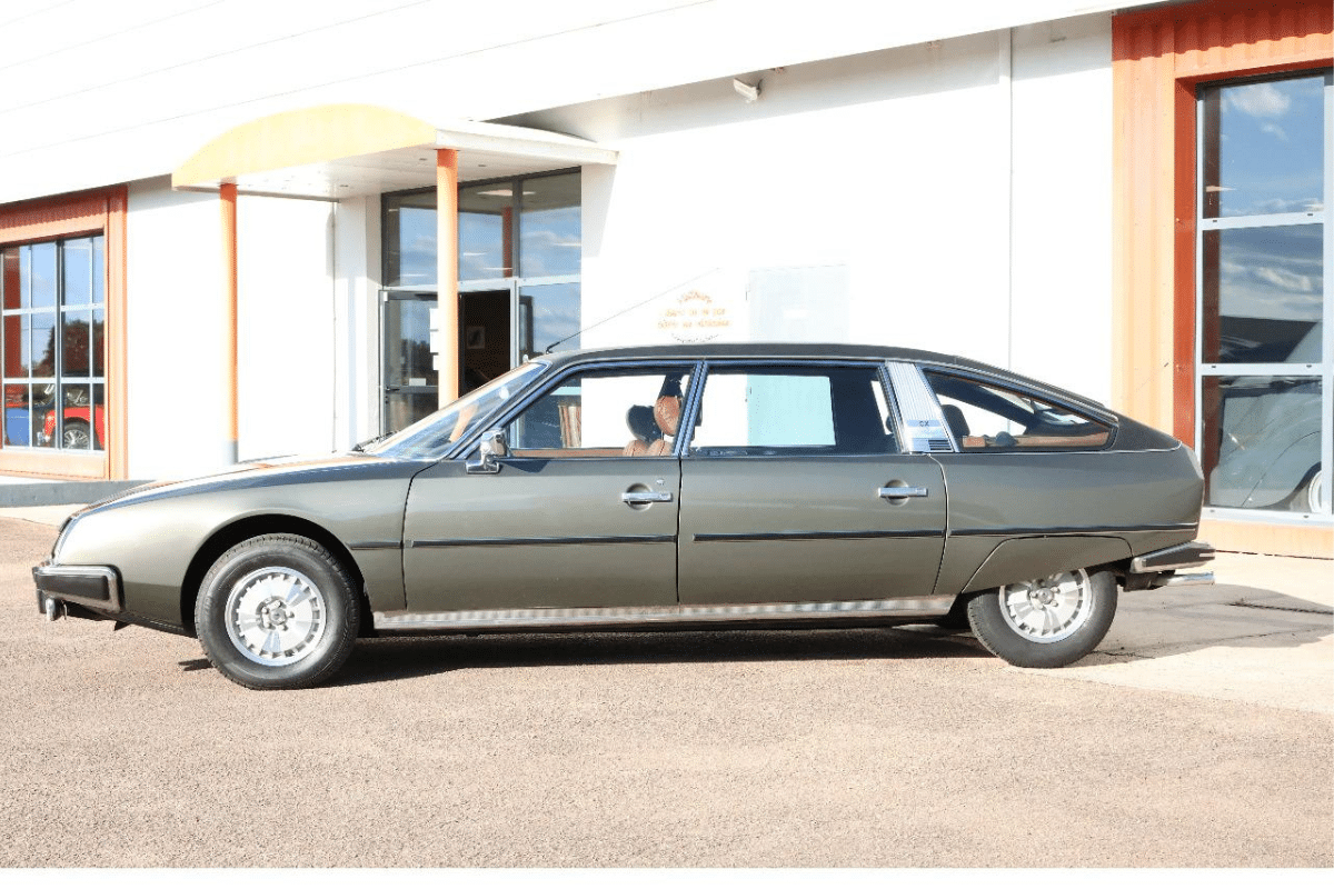CITROEN CX Prestige - 1980 vue de profil
