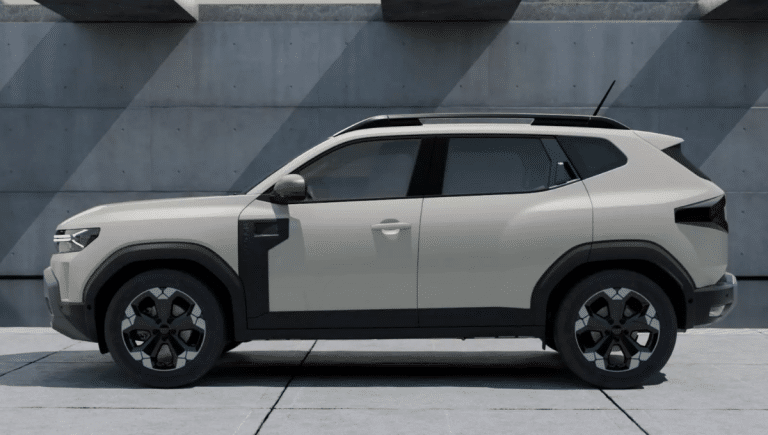 Hybride léger, 4×4 enclenchable, 130 ch : la France a déjà ce SUV à 27 100 € que l’Europe ignore complètement