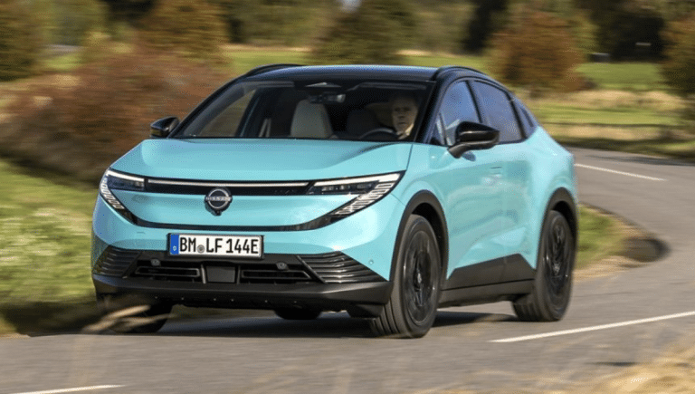 Nissan Leaf 2026 : Android, Spotify, Google Maps natif…personne ne l’attendait à ce niveau technologique (et pourtant…)